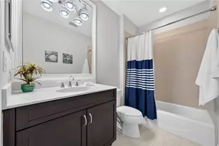 8276 Larkspur Cir, Sarasota, FL 34241 - Photo 39