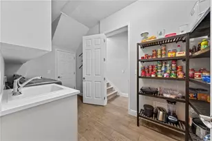 8276 Larkspur Cir, Sarasota, FL 34241 - Photo 27