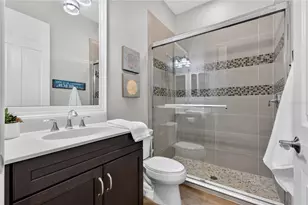 8276 Larkspur Cir, Sarasota, FL 34241 - Photo 23
