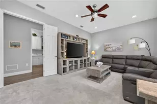 8276 Larkspur Cir, Sarasota, FL 34241 - Photo 25
