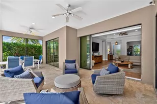8276 Larkspur Cir, Sarasota, FL 34241 - Photo 29