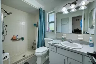 4108 Prescott St, Sarasota, FL 34232 - Photo 5