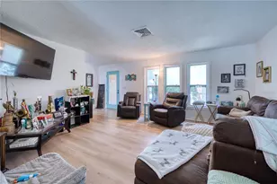 4108 Prescott St, Sarasota, FL 34232 - Photo 9