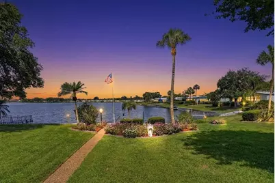 8469 Imperial, Palmetto, FL 34221 - Photo 7