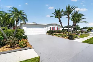8469 Imperial Lakes Circle, Palmetto, FL 34221 - Photo 17