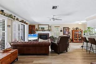 3828 Easton St, Sarasota, FL 34238 - Photo 11