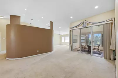 5157 39th Street W, Bradenton, FL 34210 - Photo 9