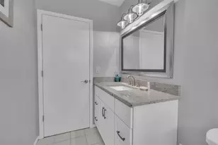 848 Evergreen Way, Longboat Key, FL 34228 - Photo 23