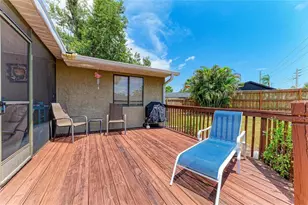 2226 Lockwood Meadows Dr, Sarasota, FL 34234 - Photo 41