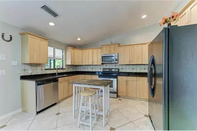 2226 Lockwood Meadows Drive, Sarasota, FL 34234 - Photo 15