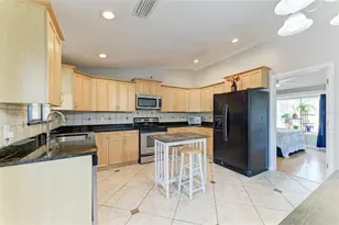 2226 Lockwood Meadows Dr, Sarasota, FL 34234 - Photo 13