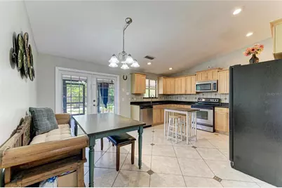 2226 Lockwood Meadows Drive, Sarasota, FL 34234 - Photo 9