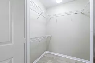 1015 Villagio Cir, Sarasota, FL 34237 - Photo 23