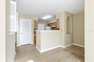 1015 Villagio Cir, Sarasota, FL 34237 - Photo 9