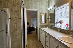 3324 Overcup Oak Terrace, Sarasota, FL 34237 - Photo 29