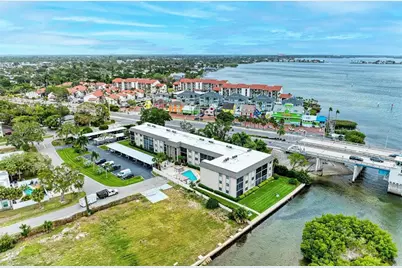 6470 Hollywood Boulevard #307, Sarasota, FL 34231 - Photo 43