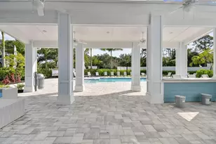 4020 Via Sienna Cir, Sarasota, FL 34243 - Photo 49
