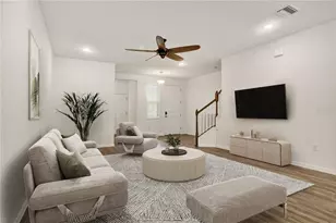 4020 Via Sienna Cir, Sarasota, FL 34243 - Photo 11