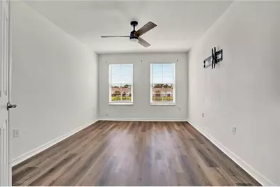 4020 Via Sienna Circle, Sarasota, FL 34243 - Photo 33