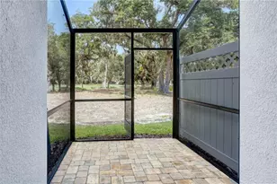 4020 Via Sienna Cir, Sarasota, FL 34243 - Photo 21