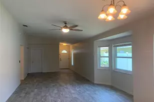 1875 Vamo Dr, Sarasota, FL 34231 - Photo 7