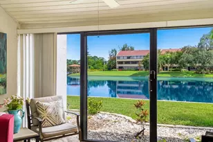 4540 Bee Ridge Rd, Sarasota, FL 34233 - Photo 11