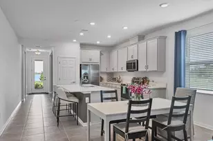7724 Saloon Ln, Sarasota, FL 34240 - Photo 9