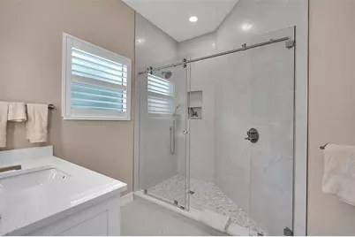 8986 Bloomfield Boulevard, Sarasota, FL 34238 - Photo 33