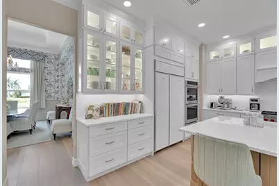 8986 Bloomfield Boulevard, Sarasota, FL 34238 - Photo 11