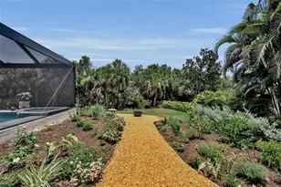 8986 Bloomfield Blvd, Sarasota, FL 34238 - Photo 43