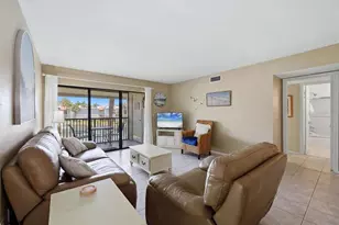 1801 Gulf Dr N, Bradenton Beach, FL 34217 - Photo 21