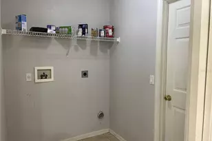 4060 Calatrava Ave, North Port, FL 34286 - Photo 19