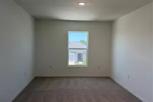 12926 Red Deer Pl, Parrish, FL 34219 - Photo 9