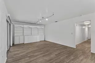 3935 Panola Ln, Sarasota, FL 34232 - Photo 17