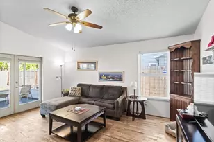1219 Mackeral Ave, Sarasota, FL 34237 - Photo 9