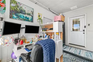 1611 27th St W, Bradenton, FL 34205 - Photo 5
