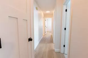 1115 Southern Pine Ln, Sarasota, FL 34243 - Photo 21