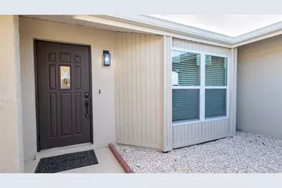 1115 Southern Pine Lane, Sarasota, FL 34243 - Photo 3