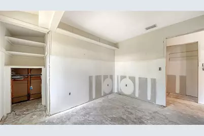208 Hourglass Way #V11, Sarasota, FL 34242 - Photo 23