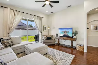 4907 58th Terrace E, Bradenton, FL 34203 - Photo 9