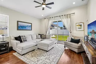 4907 58th Terrace E, Bradenton, FL 34203 - Photo 3