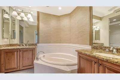 5211 Parisienne Place #101B27, Sarasota, FL 34238 - Photo 27