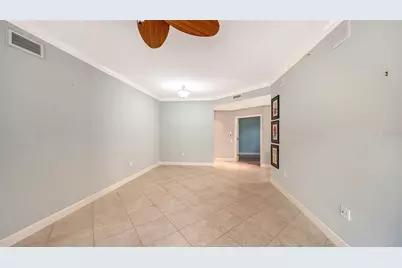 5211 Parisienne Place #101B27, Sarasota, FL 34238 - Photo 9