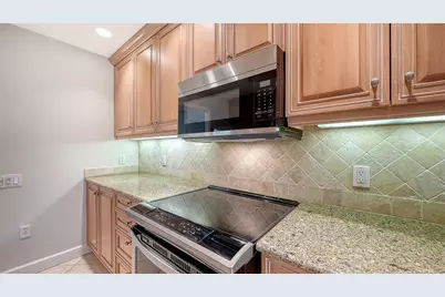 5211 Parisienne Place #101B27, Sarasota, FL 34238 - Photo 19