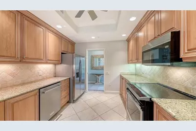 5211 Parisienne Place #101B27, Sarasota, FL 34238 - Photo 15