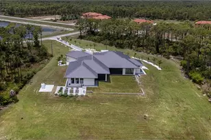 9240 Falcon Ct, Venice, FL 34293 - Photo 97