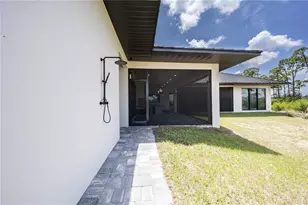 9240 Falcon Ct, Venice, FL 34293 - Photo 93