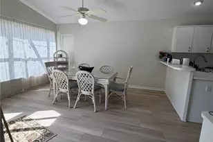 10542 Magrath Ln, New Port Richey, FL 34654 - Photo 5