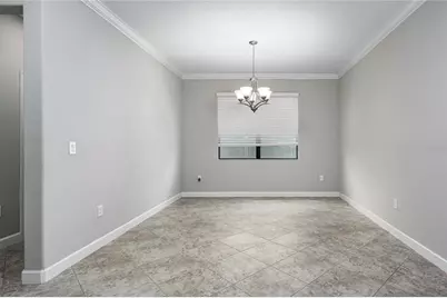 10009 Celtic Ash Drive, Ruskin, FL 33573 - Photo 5