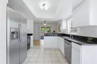 2108 E 56th Ave Terrace, Bradenton, FL 34203 - Photo 5